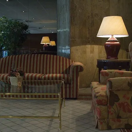 Hotel Vip Executive Diplomatico 4*