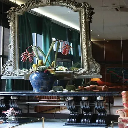 Hotel Vip Executive Diplomatico 4*