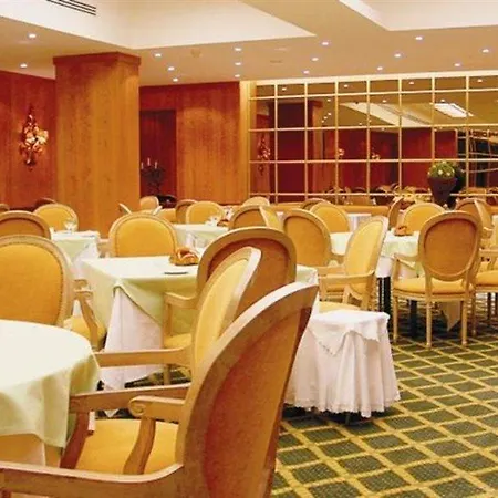Vip Executive Diplomatico ליסבון