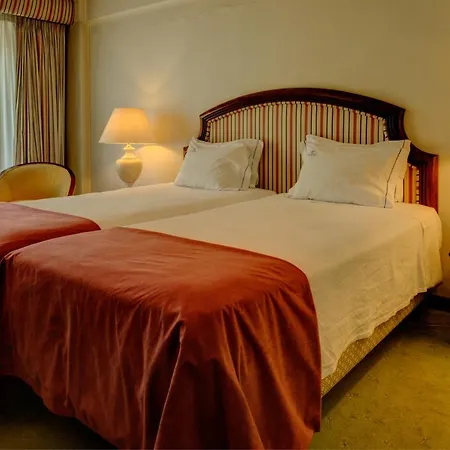 מלון Vip Executive Diplomatico 4*